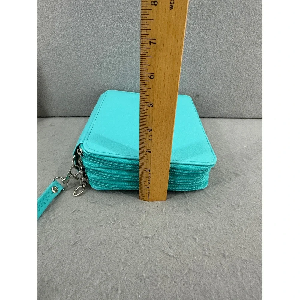 Unbranded teal zippered